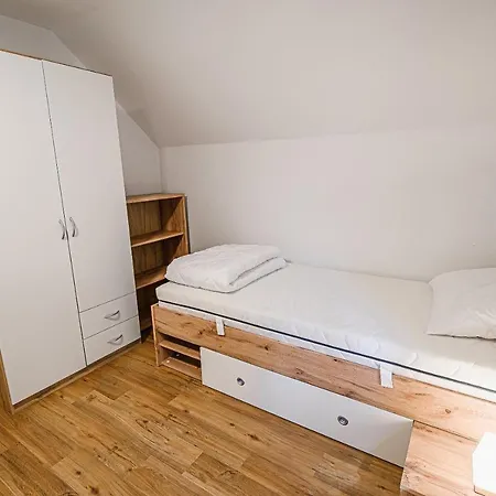 Kozorog Bohinji-tó